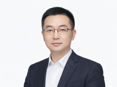 江毅，光迅科技的創(chuàng)新領航者，引領光通信行業(yè)新風尚