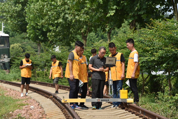 光迅科技實(shí)習(xí)，信領(lǐng)域深度探秘之旅,光迅科技圖片,光迅科技實(shí)習(xí),第1張